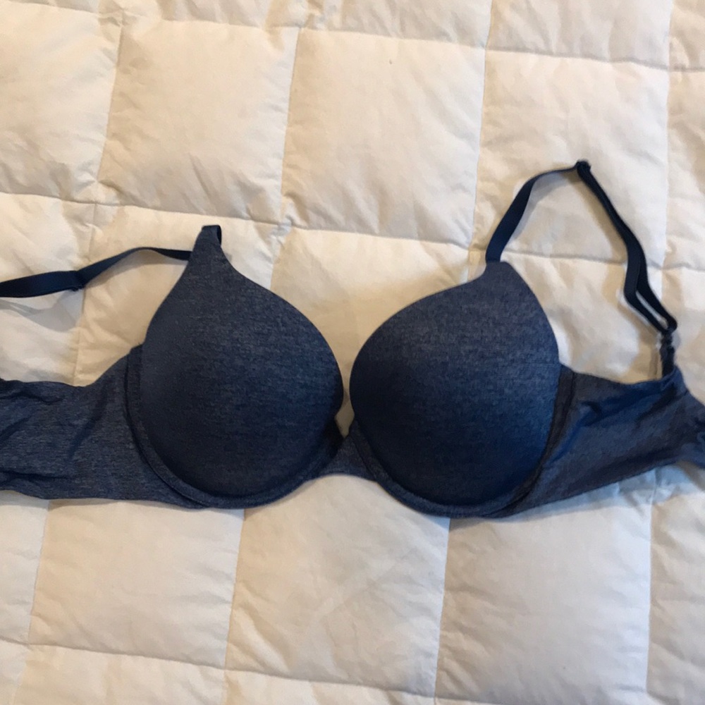 Victoria’s Secret padded bra. 32DD